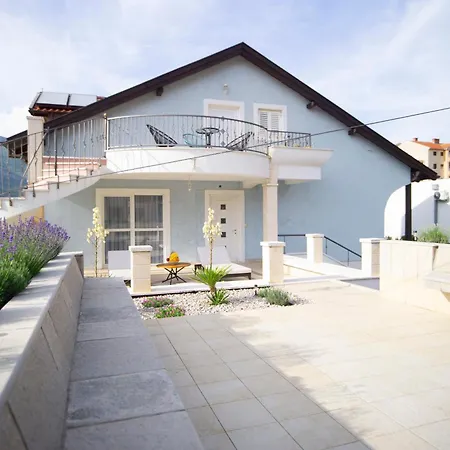 Kovac 1 Apartment
